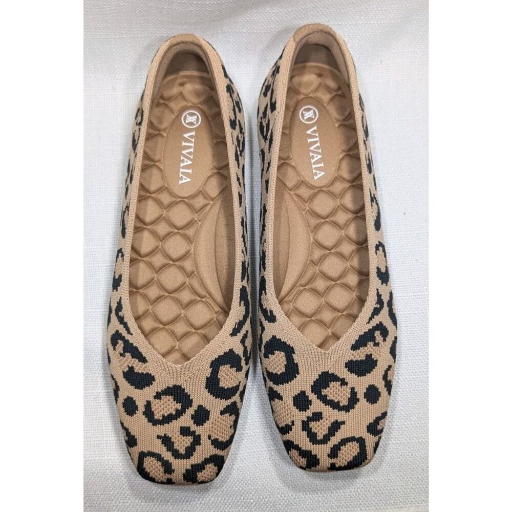VIVAIA Lightweight Square-Toe V-Cut‎ Dark Leopard Margot Walker Flats